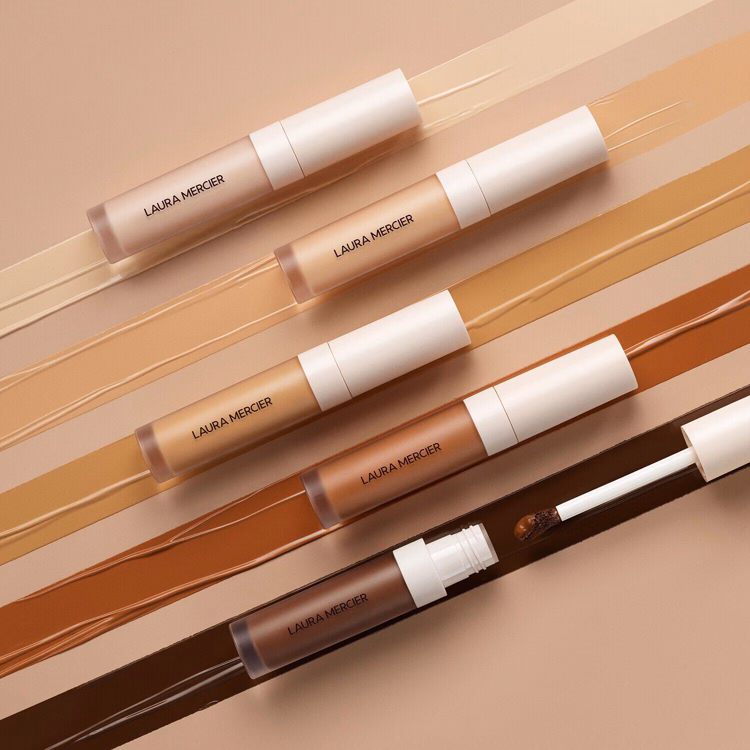 Real Flawless Weightless Perfecting Concealer