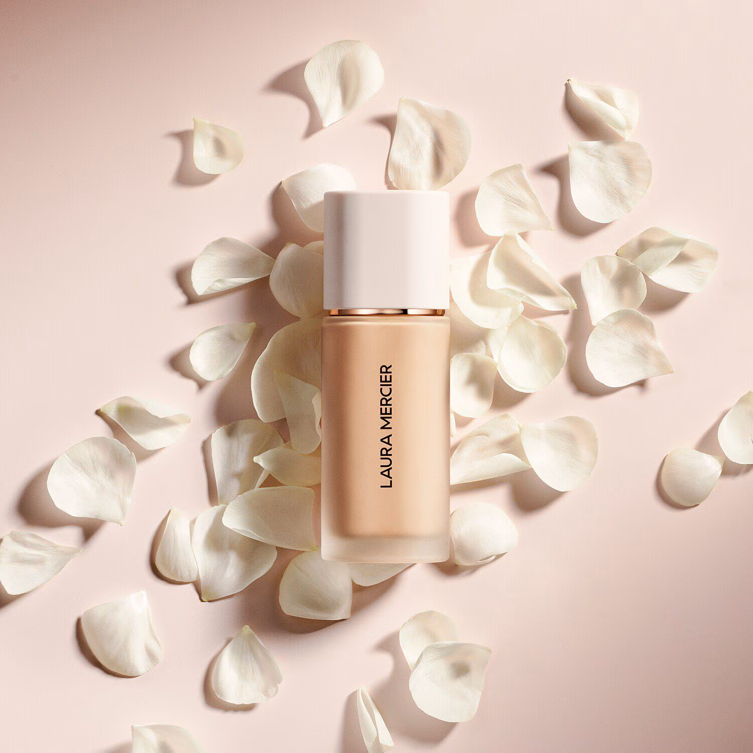Real Flawless Weightless Perfecting Foundation