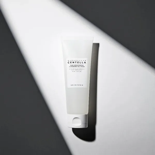 SKIN1004 Madagascar Centella Tone Brightening Cleansing Gel Foam - 125ml
